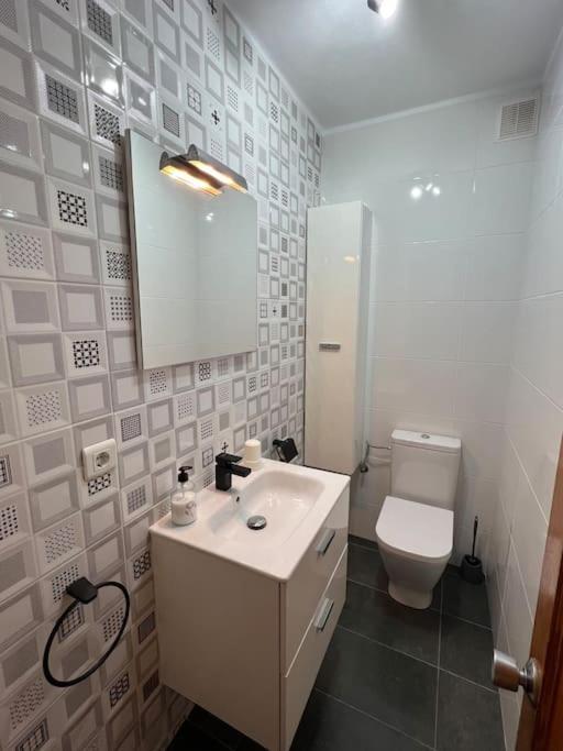 Casa Mo, 2 Bedroom Apartment Close To The Beach 卡门港 外观 照片