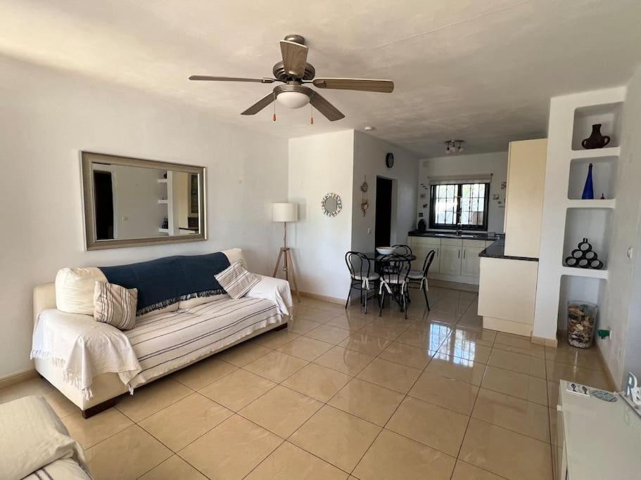 Casa Mo, 2 Bedroom Apartment Close To The Beach 卡门港 外观 照片
